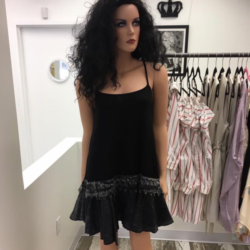 Black Cami Extender w/Crochet & Stonewashed Ruffle